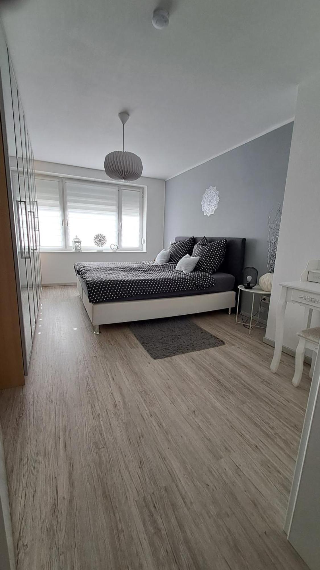 Lion Apartment *